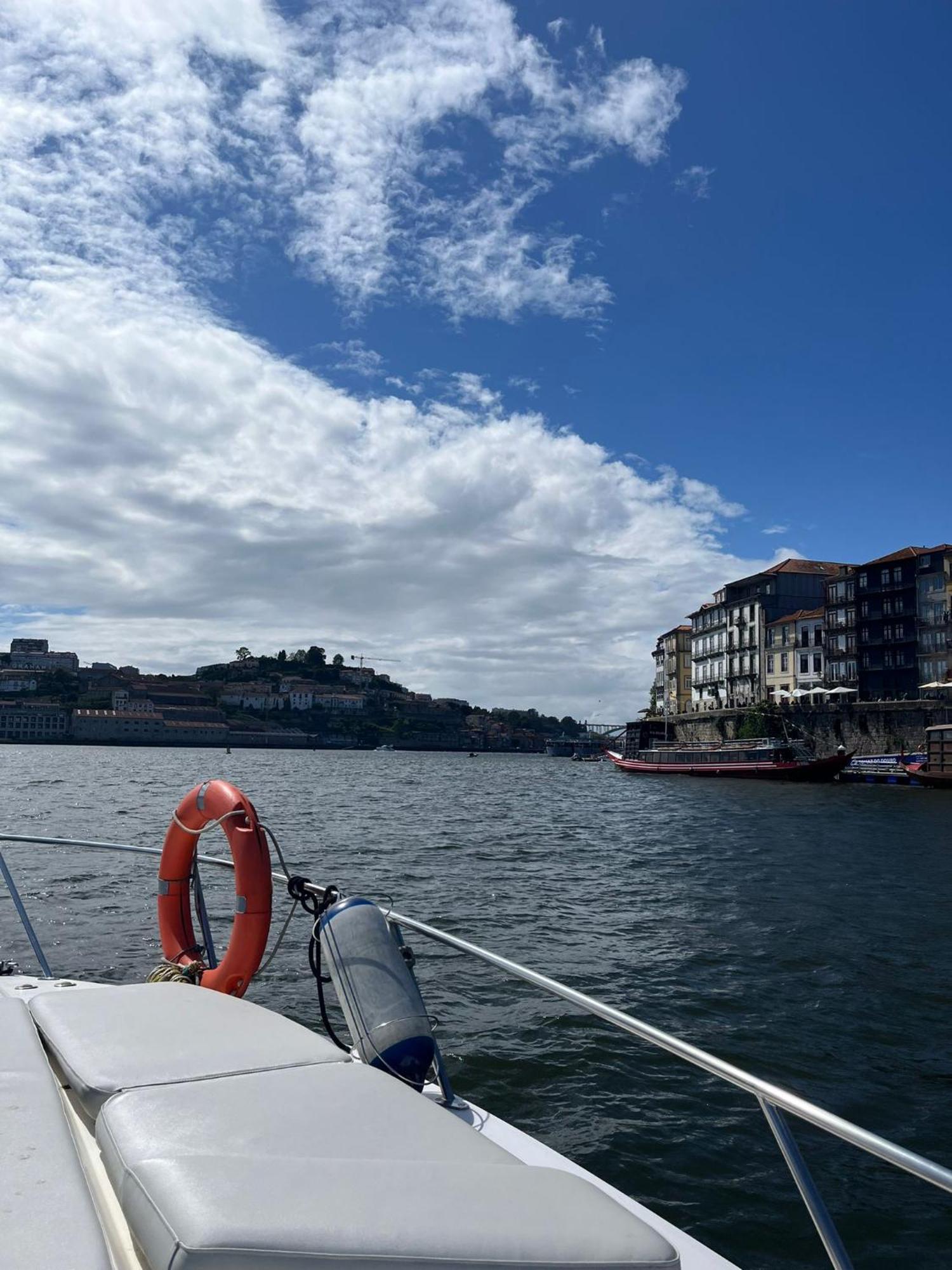 Douro4Sailing Hotel ปอร์โต ภายนอก รูปภาพ